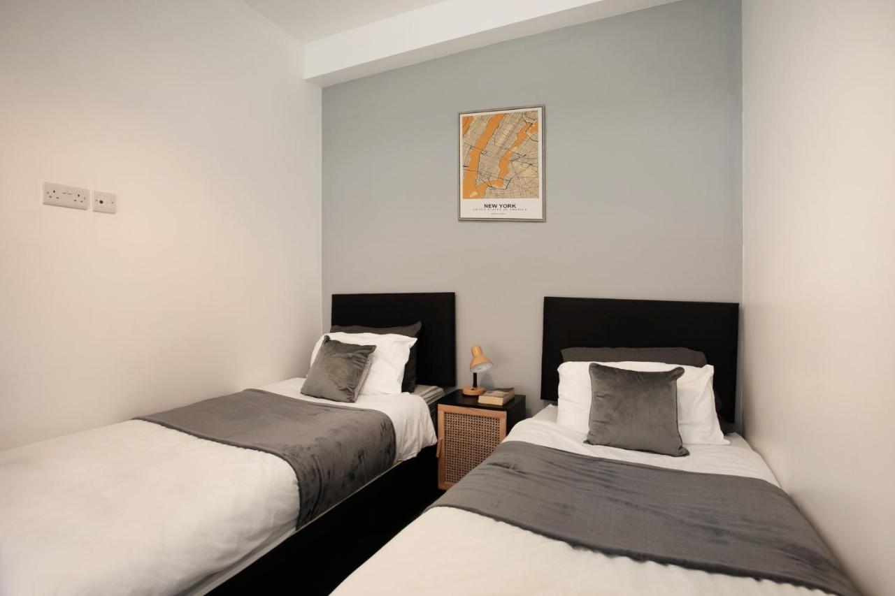 Spacious 2 Bedroom Apartments - 5 Mins From Qmc, Universities And City Centre! Nottingham Extérieur photo